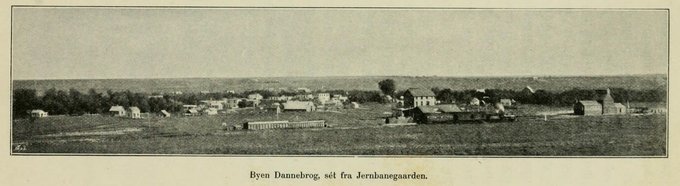 Byen Dannebrog, set fra jernbanegården