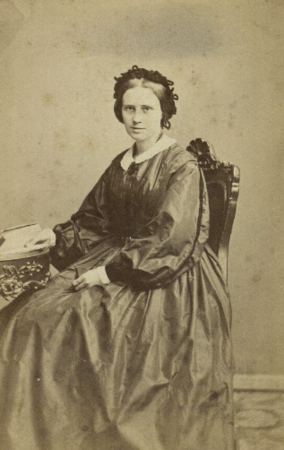 Mahilde Fibiger, 1861-1865