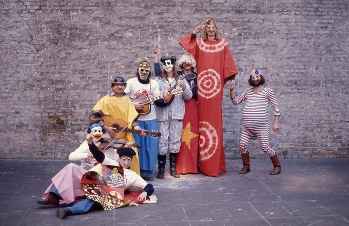 Gruppebillede af Røde Mor fra 1974