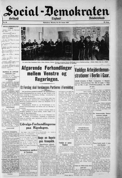 Forsiden af Social-Demokraten den 30. januar 1933