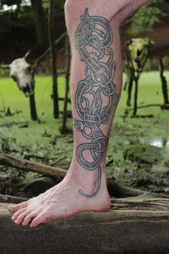 Rune tatovering.