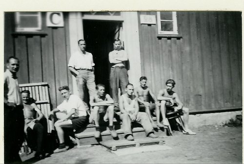 Danske kommunister internerede i Horserødlejren før den 29. august 1943