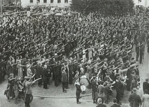Politisk møde på Roskilde Torv i oktober 1934
