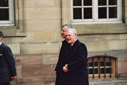 Uffe Ellemann-Jensen og Poul Schlüters ankomst til Europarådet i Stasbourg i 1989.