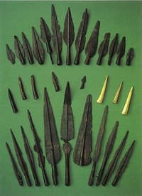 Eksempler på spydspidser fra Hjortspring-fundet