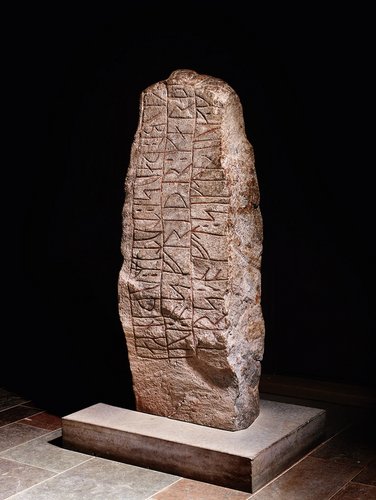 Runesten rejst ved Hedeby